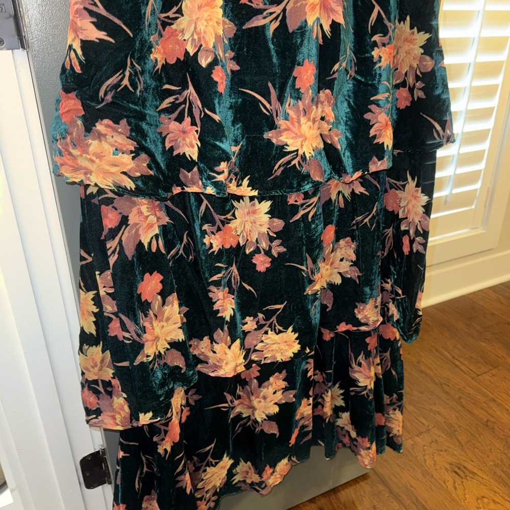 Lulu's Teal Floral Velvet Strapless Maxi Dress - Picture 7 of 16